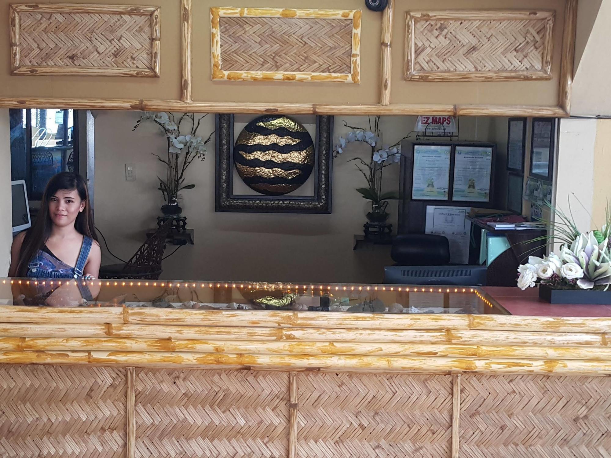 Treasure Island Resort Olongapo Exterior photo